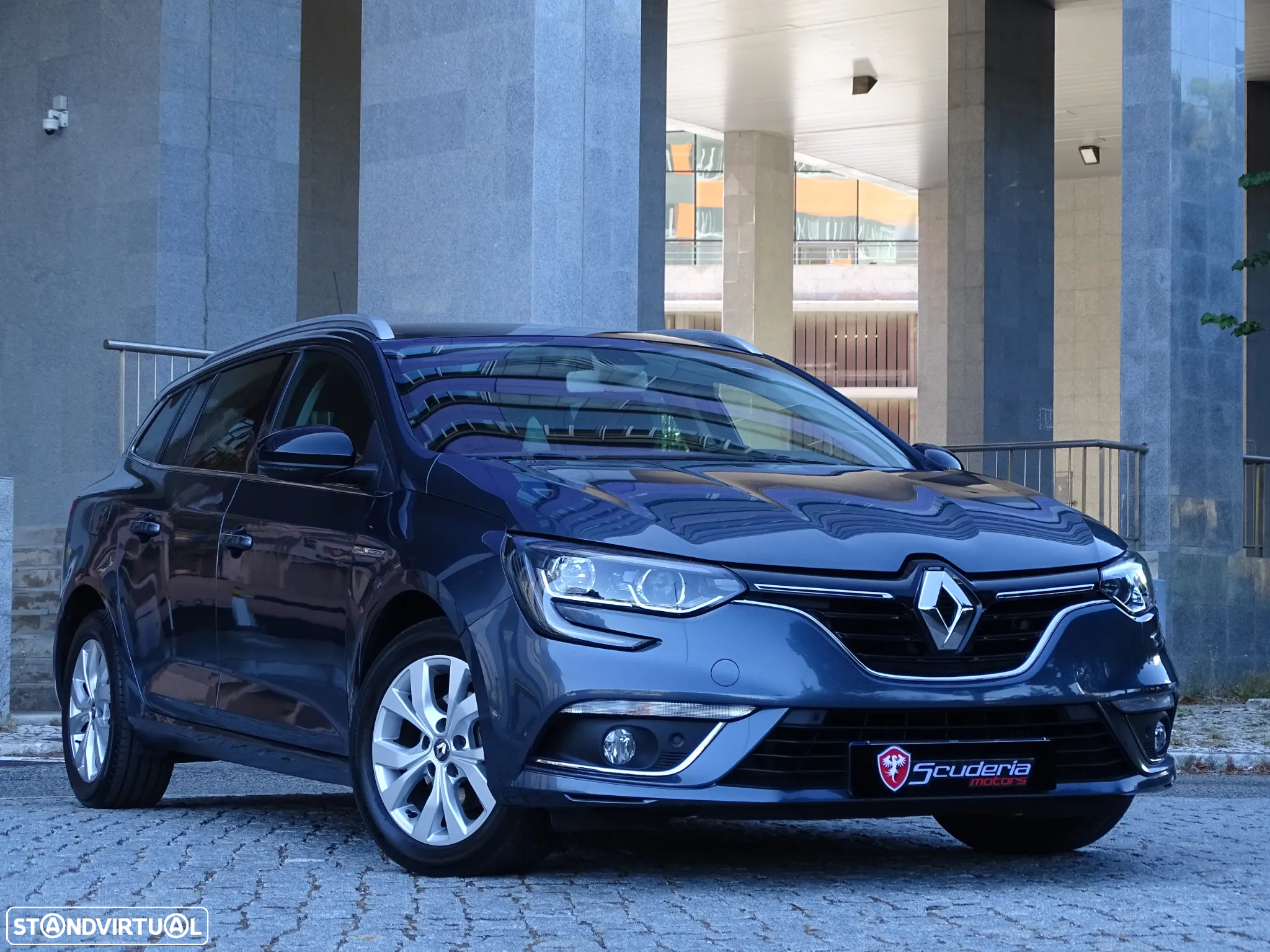 Renault Mégane Sport Tourer 1.5 Blue dCi Limited - 2