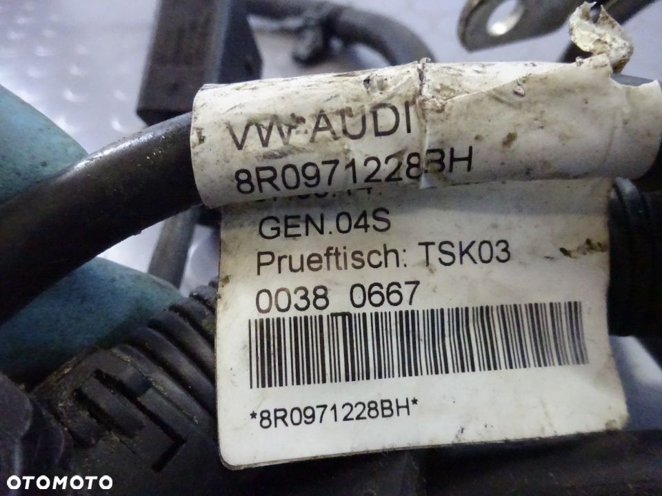 8R0971228BH wiazka instalacja alternator rozrusznik Audi Q5 8R0 czesci - 2