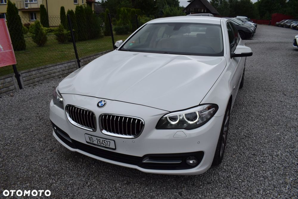 BMW Seria 5 520d - 5
