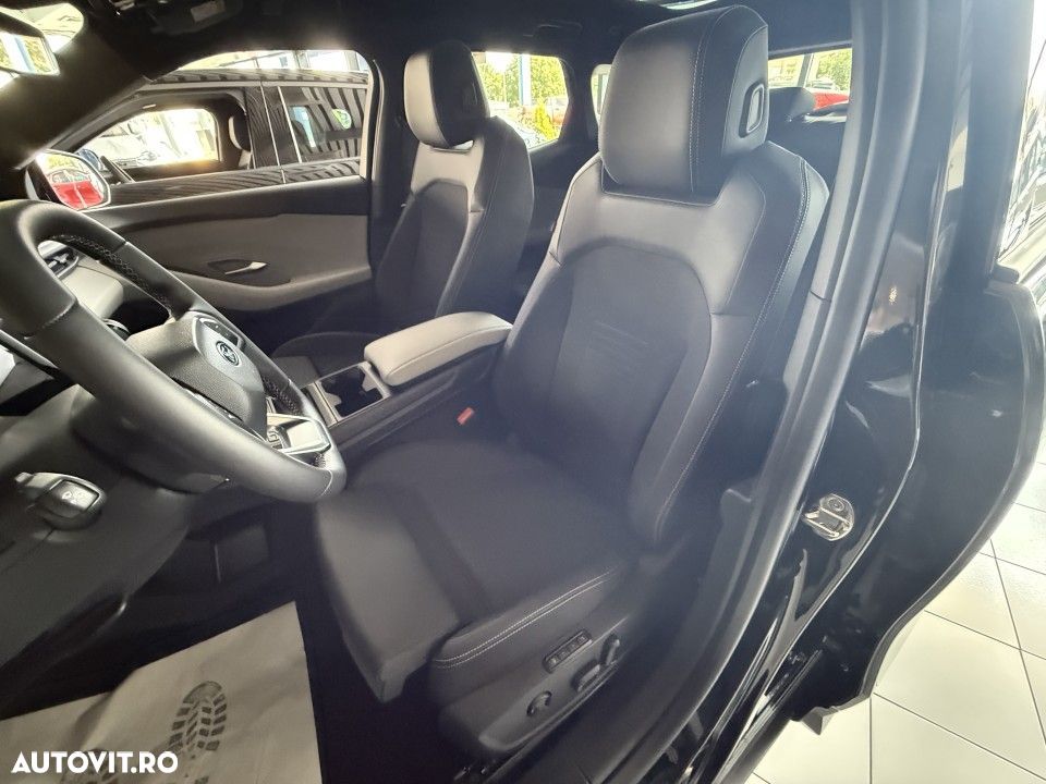 Ford Explorer - 14