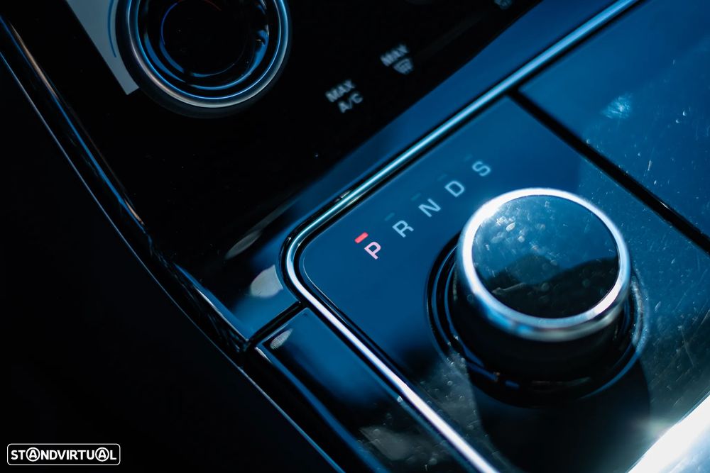 Land Rover Range Rover Velar 2.0 D R-Dynamic SE - 16