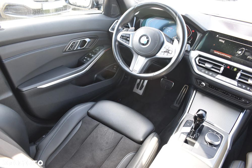 BMW Seria 3 320d xDrive MHEV M Sport sport - 21
