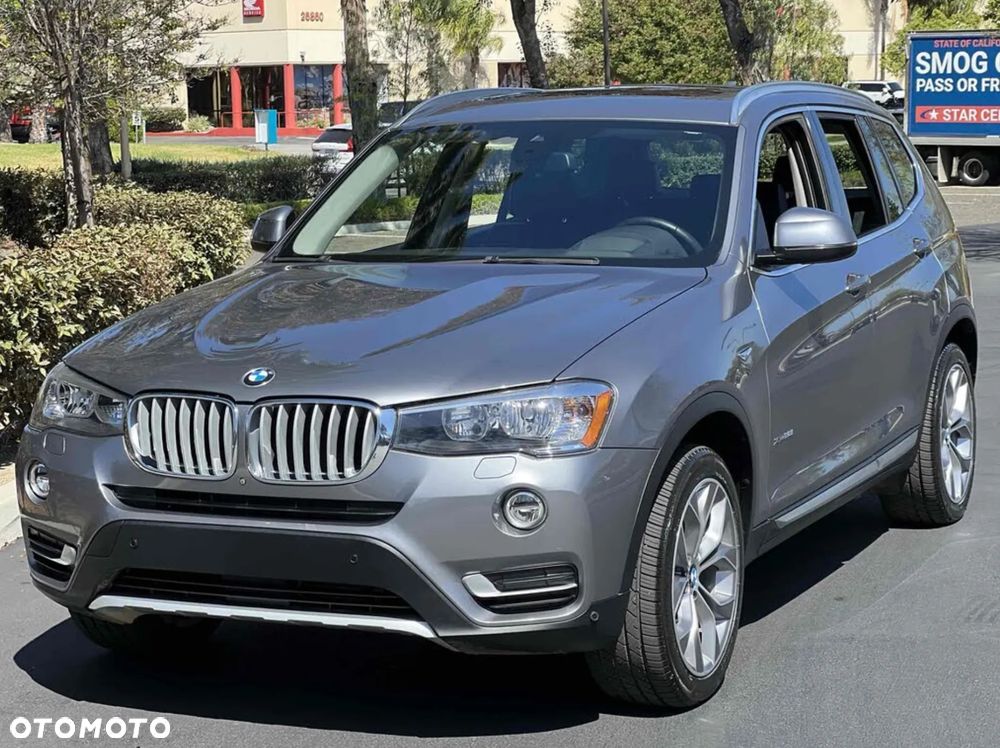 BMW X3 28i xDrive - 6