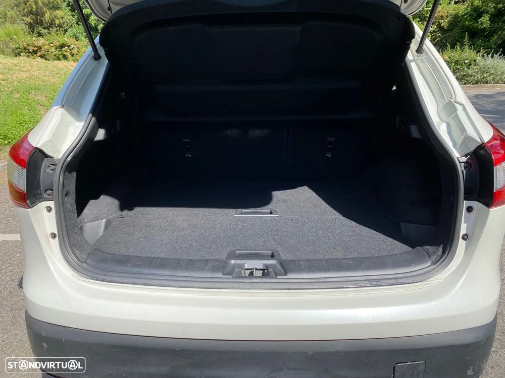 Nissan Qashqai 1.5 dCi Acenta - 8