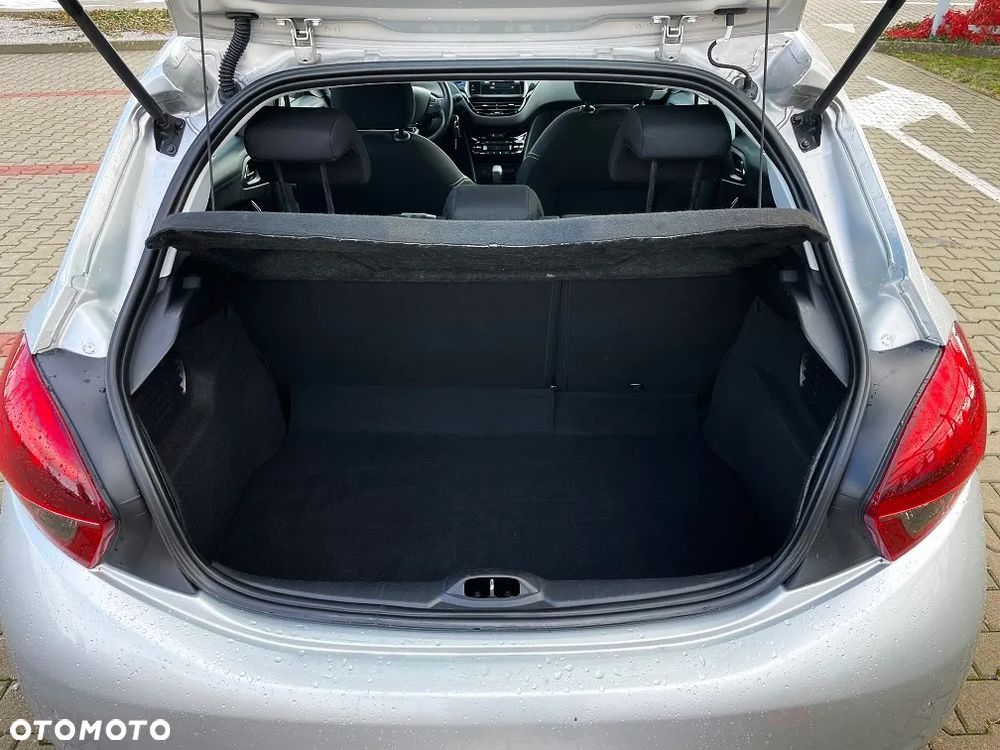 Peugeot 208 1.2 VTi Active Pack - 17