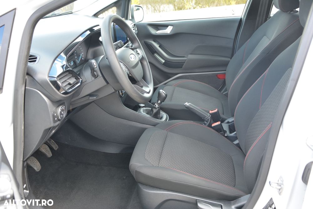 Ford Fiesta 1.0 EcoBoost S&S COOL&CONNECT - 14