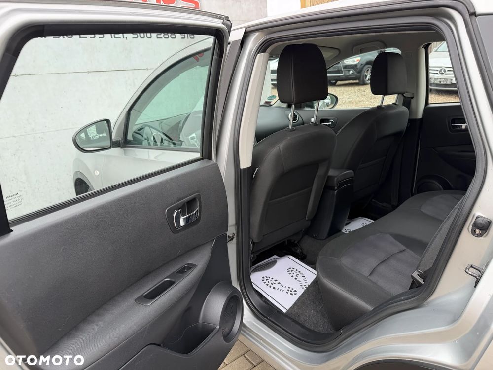 Nissan Qashqai 1.6 dCi DPF acenta - 18