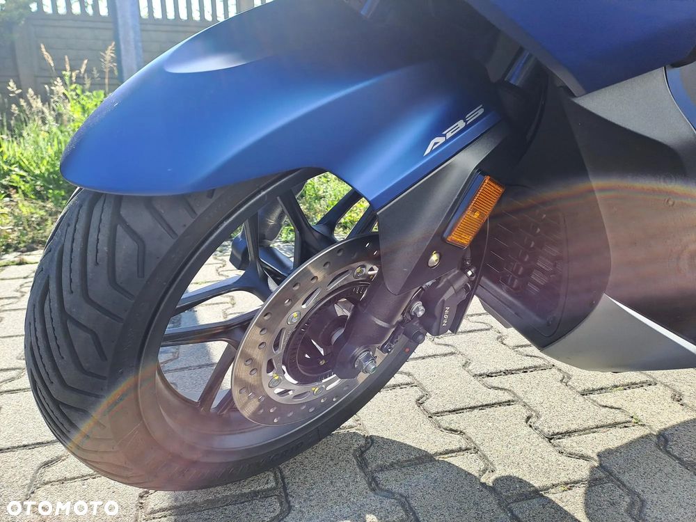 Honda NSS - 5