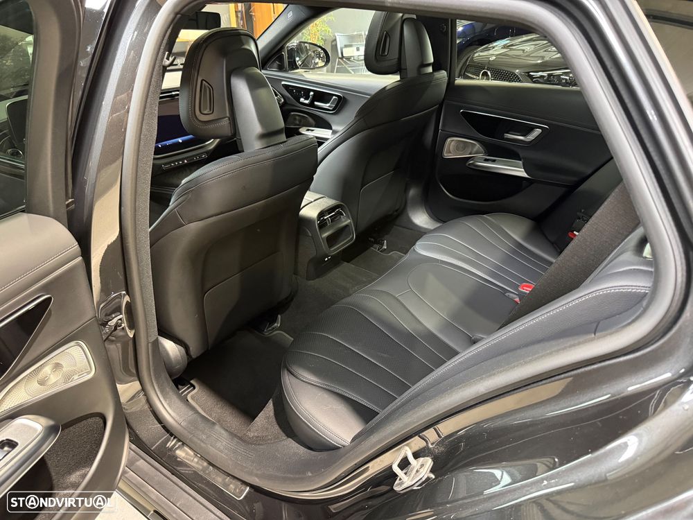 Mercedes-Benz E 300 de 4Matic All-Terrain - 19