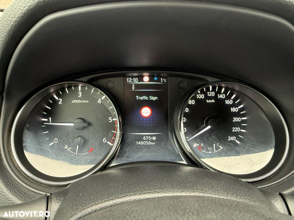 Nissan Qashqai 1.6 DCI ALL-MODE 4x4i N-Connecta - 31