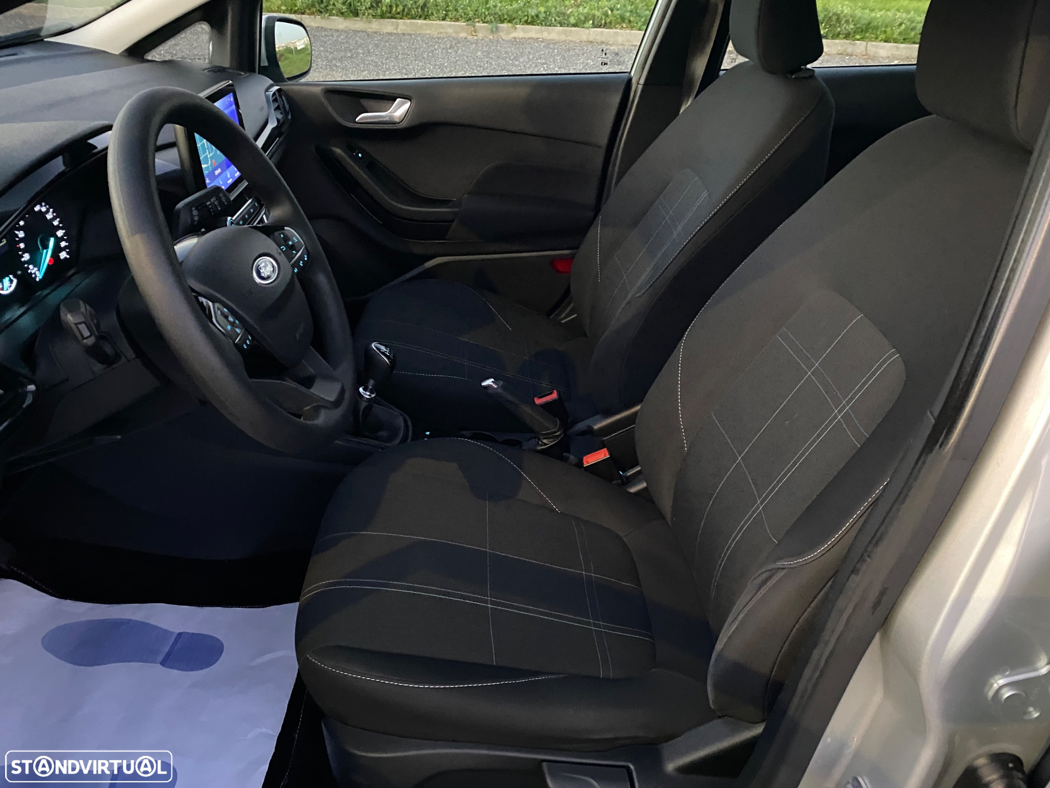 Ford Fiesta 1.5 TDCi Connected - 13