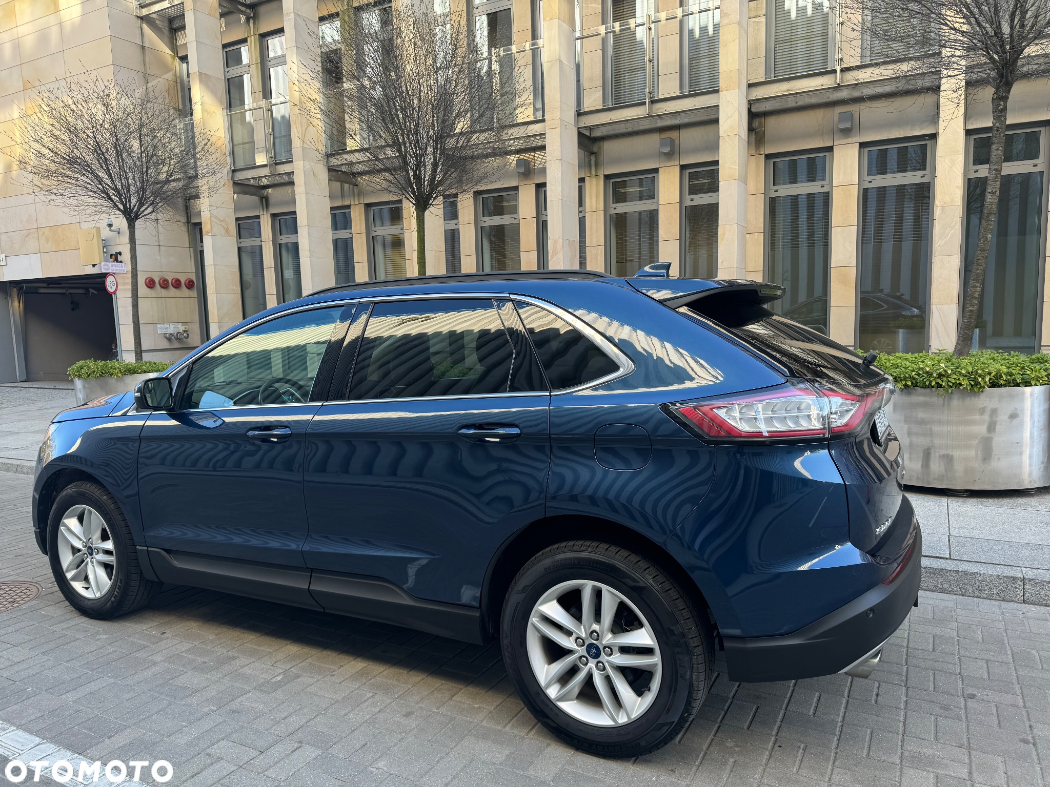 Ford Edge - 9