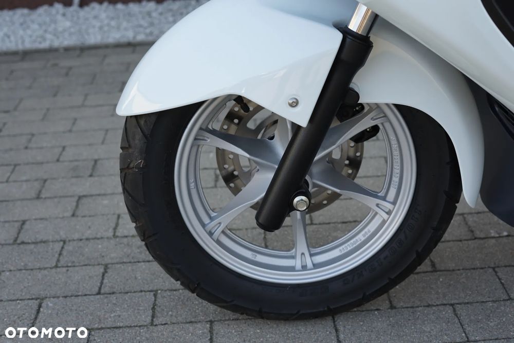 Suzuki Burgman - 30