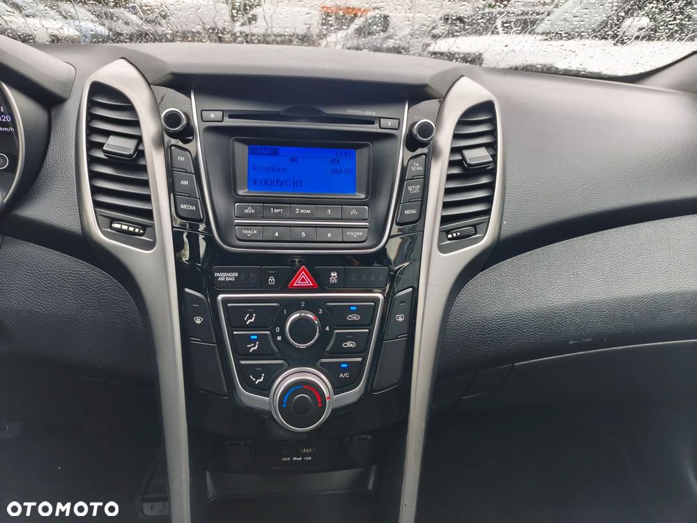Hyundai i30 - 22