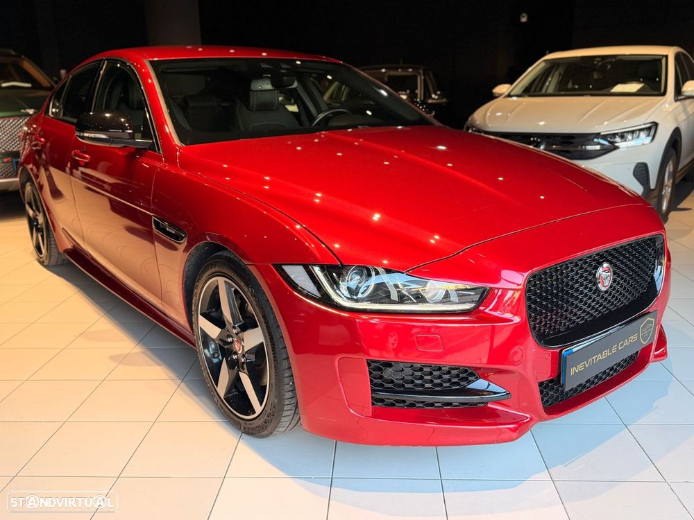 Jaguar XE 2.0 D R-Dynamic S - 1