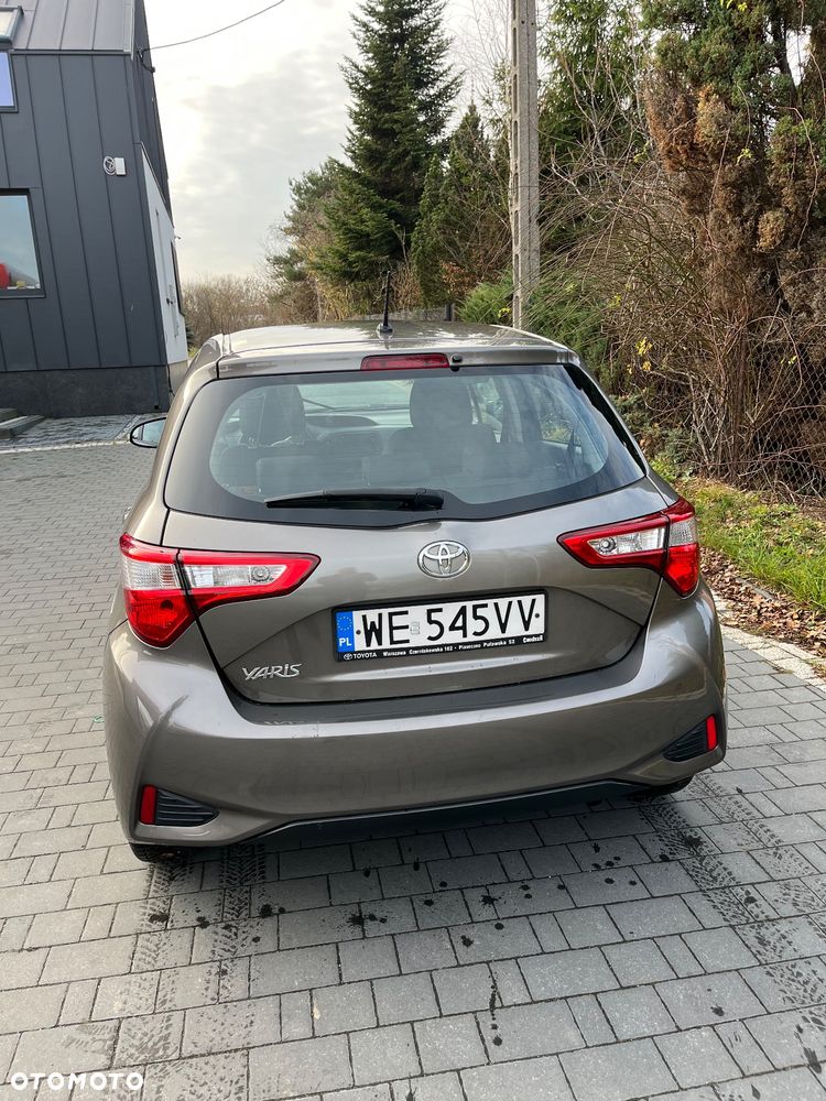 Toyota Yaris 1.0 Active EU6 - 6