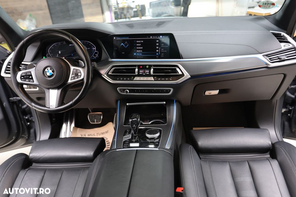 BMW X5 xDrive45e - 22