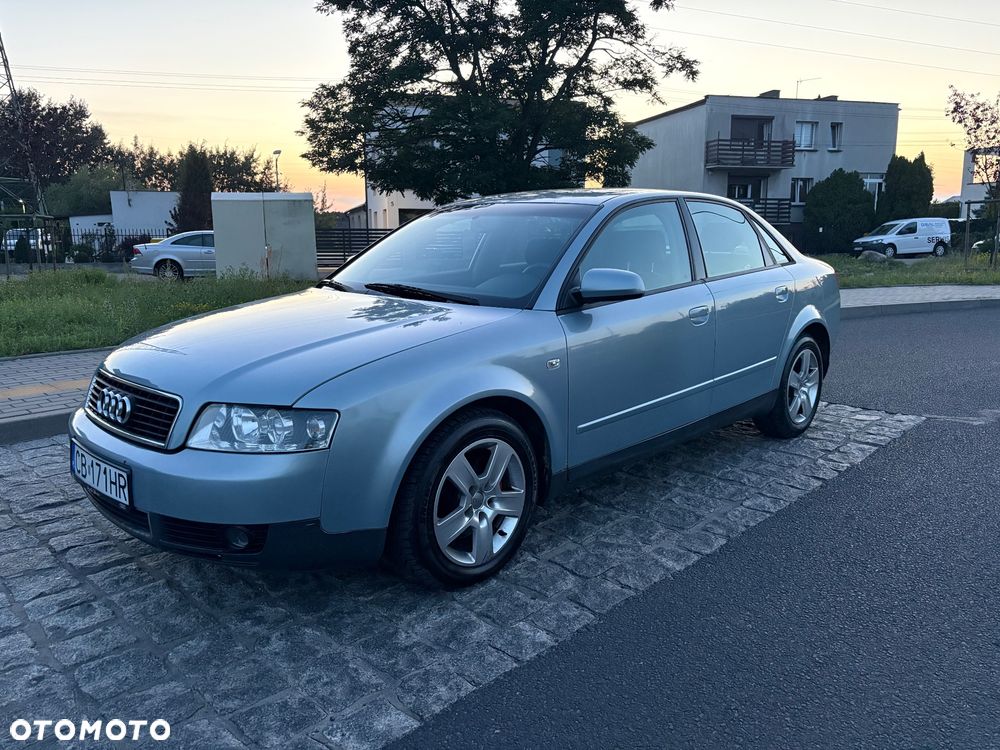 Audi A4 Limousine 1.8T - 2
