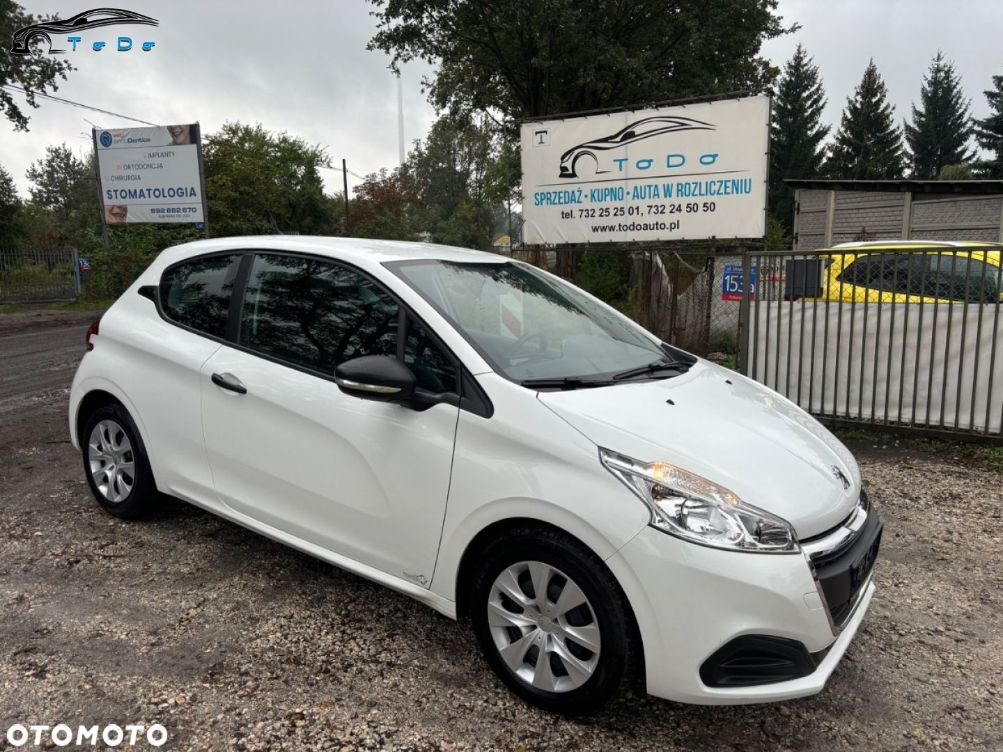 Peugeot 208 - 2
