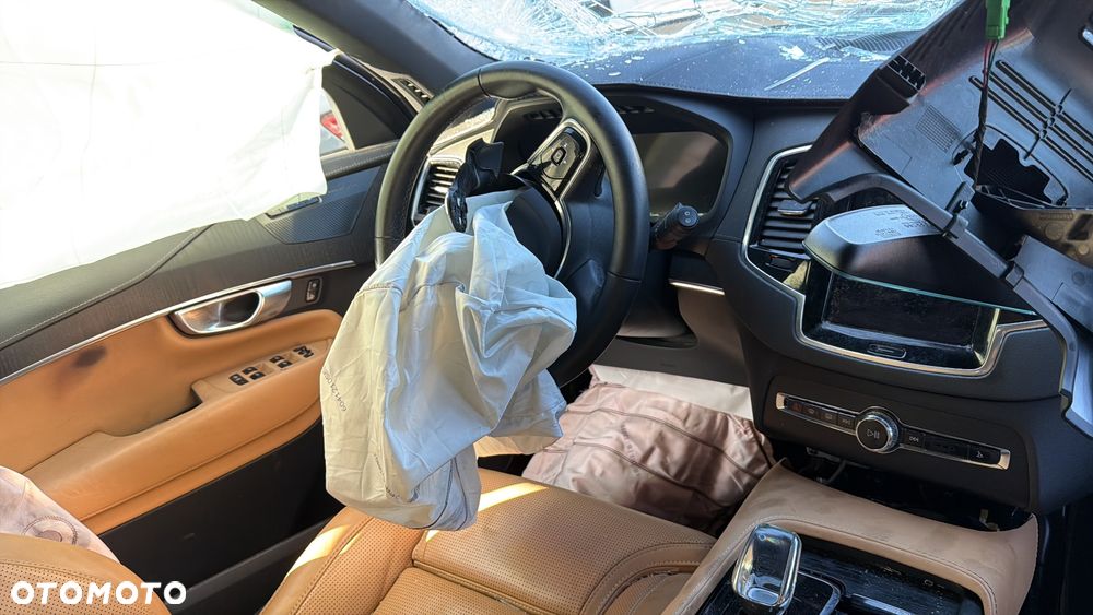 Volvo XC 90 T6 GPF AWD Inscription 7os - 24