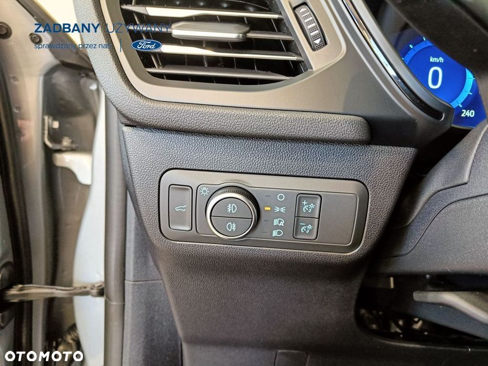 Ford Kuga 2.0 EcoBlue 4x4 ST-LINE X - 17