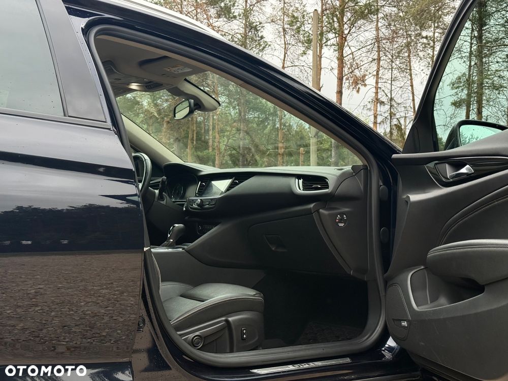 Opel Insignia 2.0 CDTI Exclusive S&S - 10