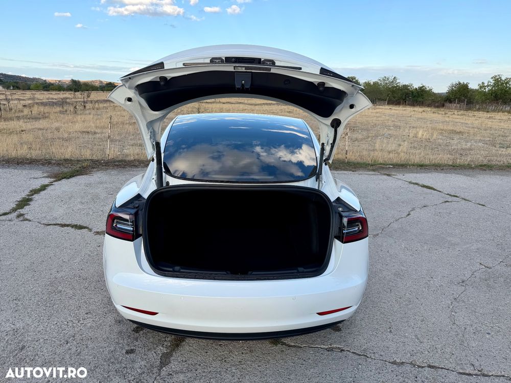 Tesla Model 3 Standard - 18