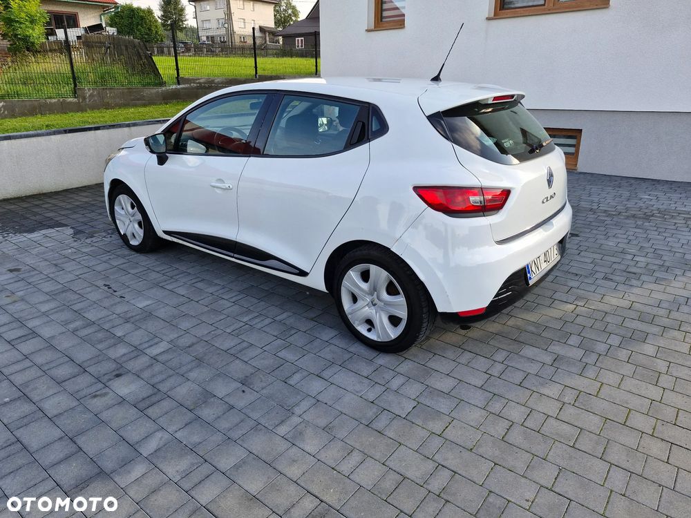 Renault Clio 1.2 16V Intens - 2