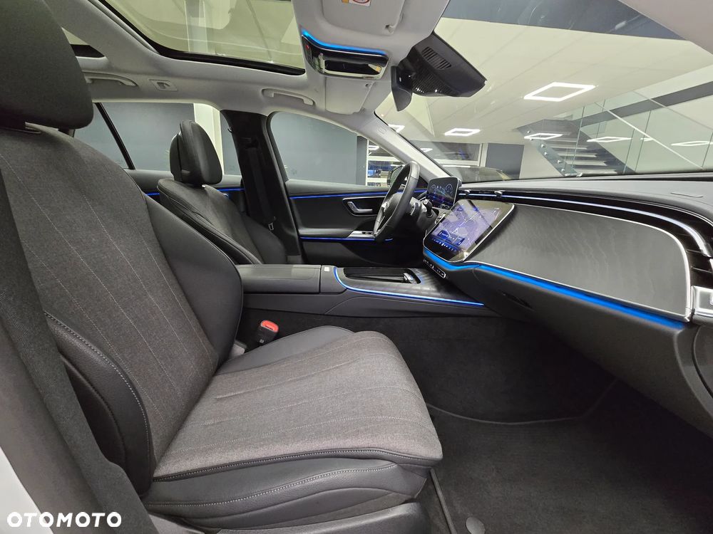 Mercedes-Benz Klasa E 200 9G-TRONIC Edition AVANTGARDE - 15