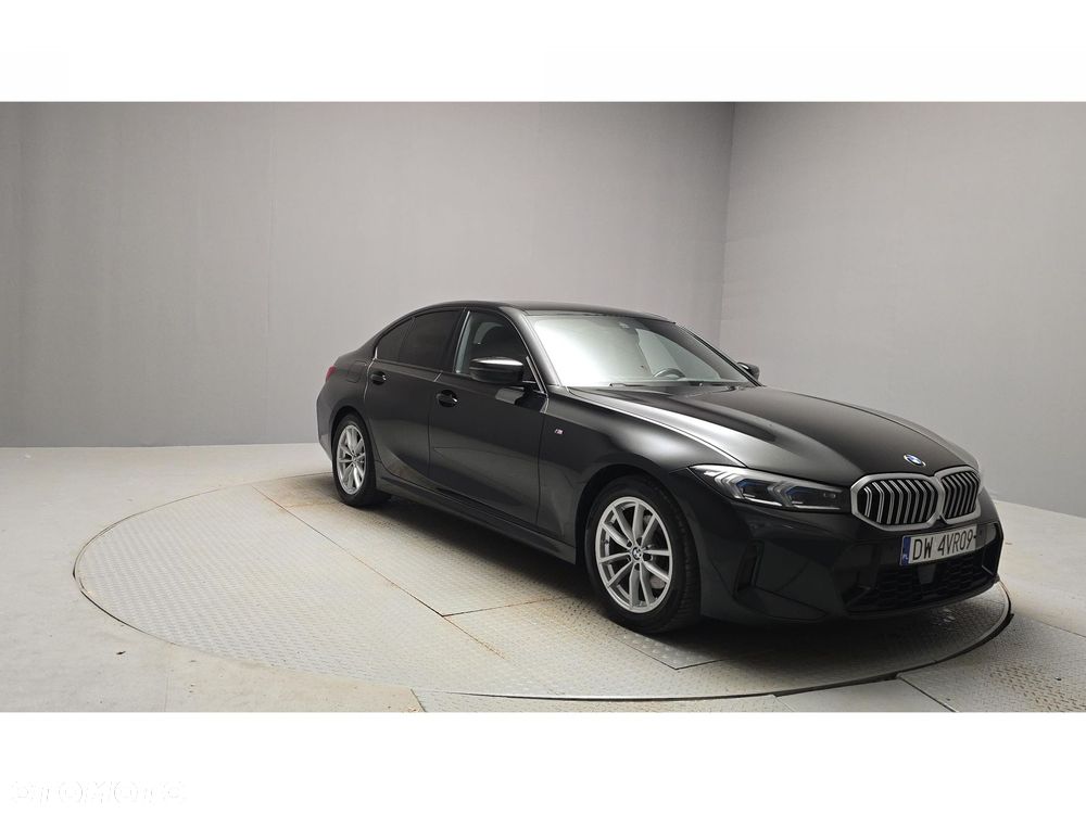 BMW Seria 3 320d xDrive mHEV M Sport - 7