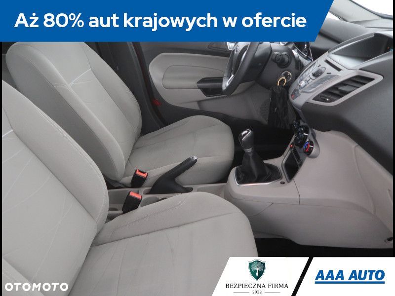 Ford Fiesta - 10