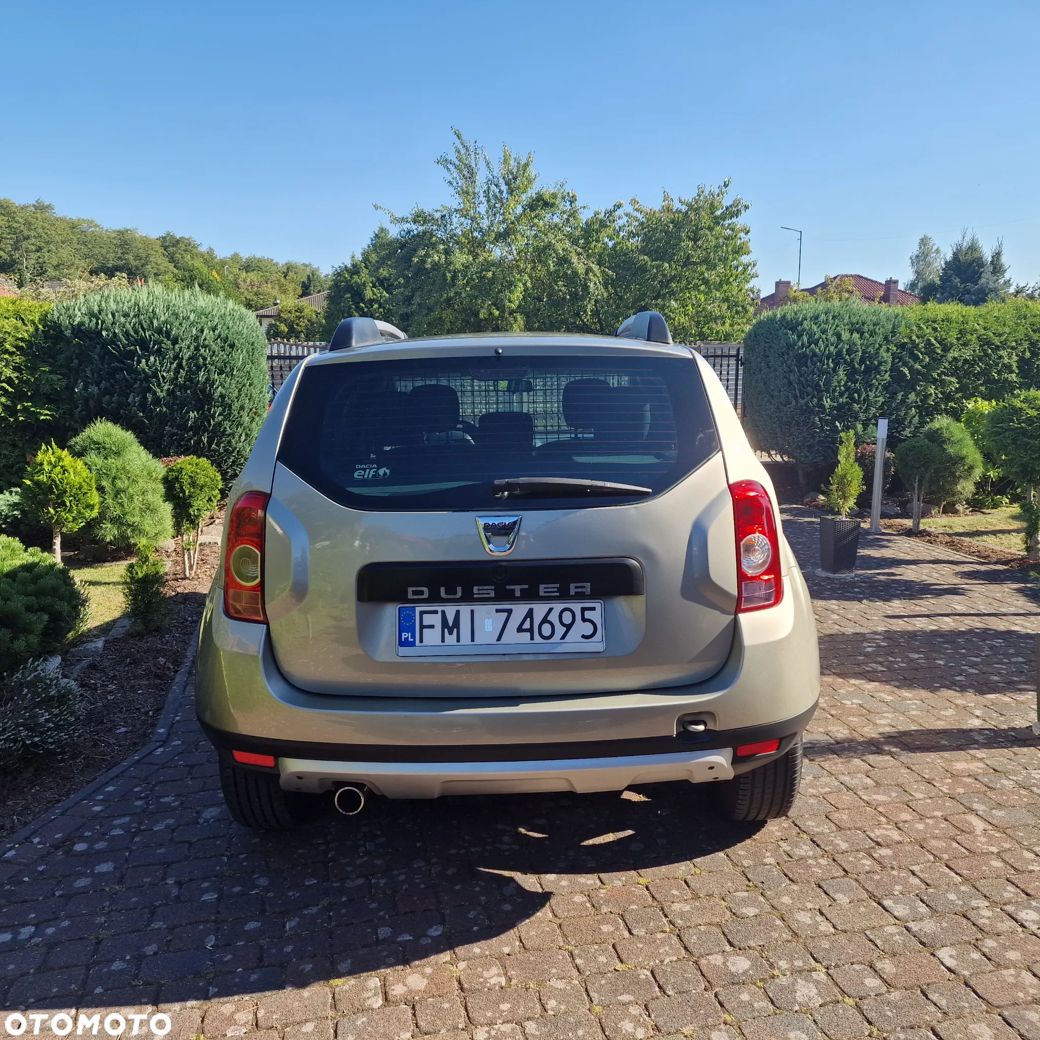 Dacia Duster 1.6 16V 4x2 Laureate - 13