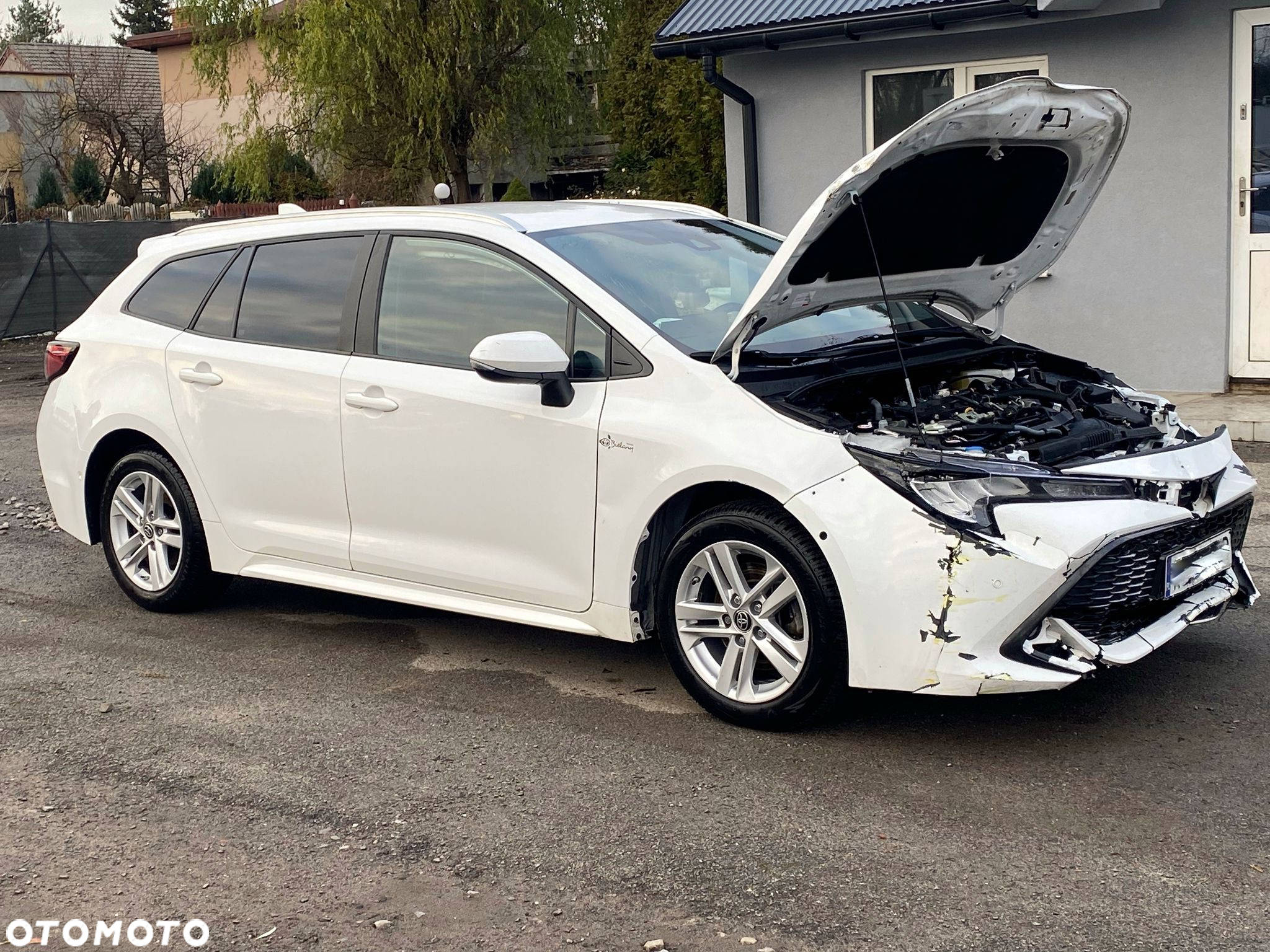 Toyota Corolla 2.0 Hybrid Comfort - 3