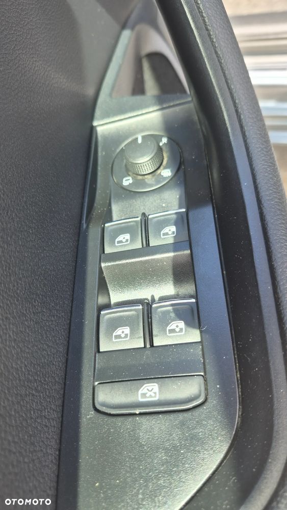 Skoda Superb 2.0 TDI Style - 19