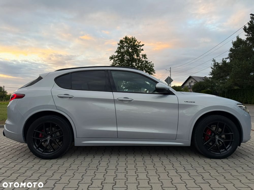 Alfa Romeo Stelvio 2.0 Turbo Veloce Q4 - 23