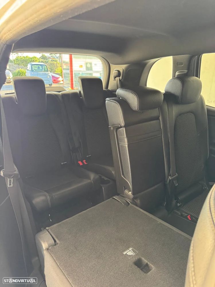 Mercedes-Benz GLB 180 d Progressive - 19
