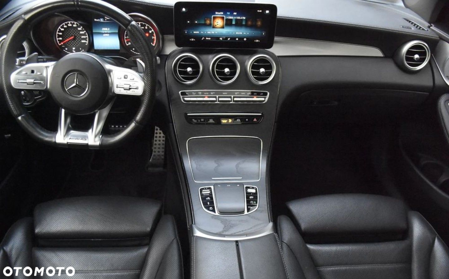Mercedes-Benz GLC - 7