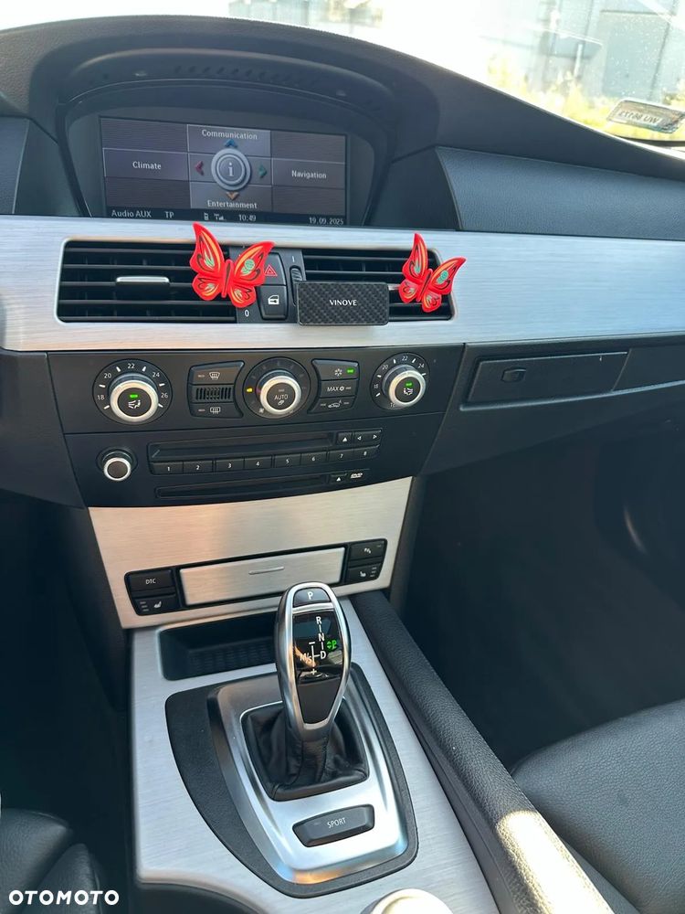 BMW Seria 5 535d - 23