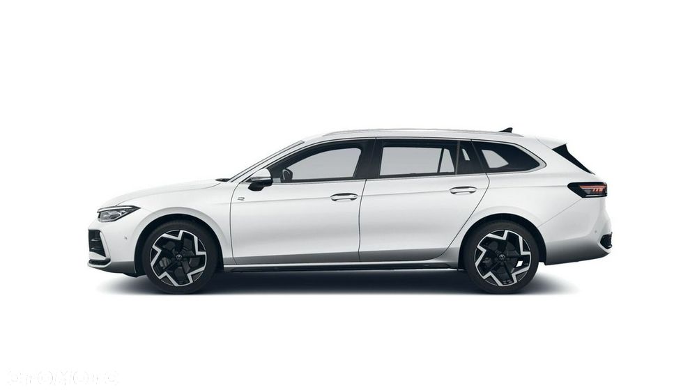 Volkswagen Passat - 4