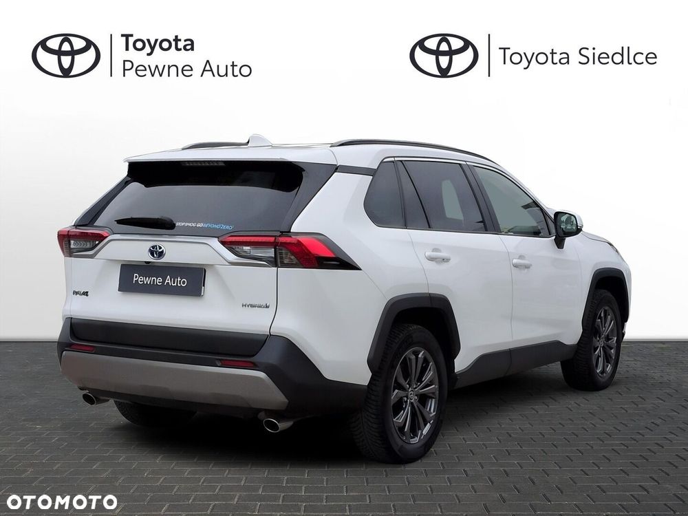 Toyota RAV4 - 7