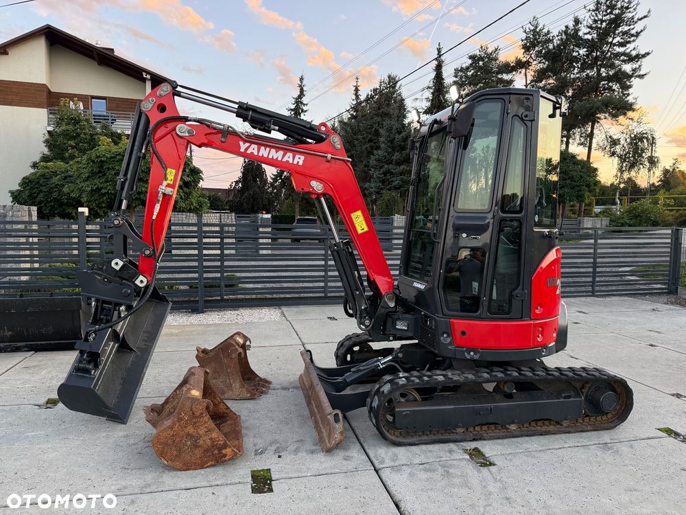 Yanmar VIO26 - 1