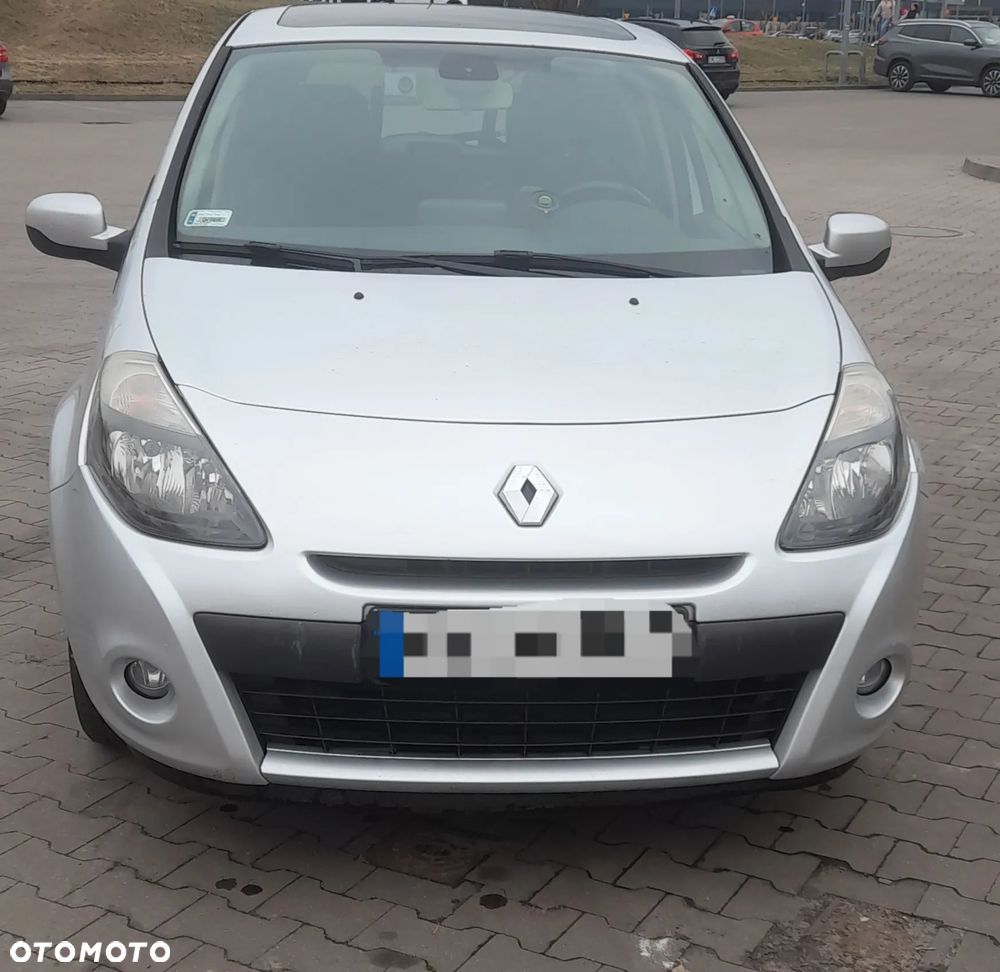 Renault Clio 1.6 16V Dwudziestka - 2