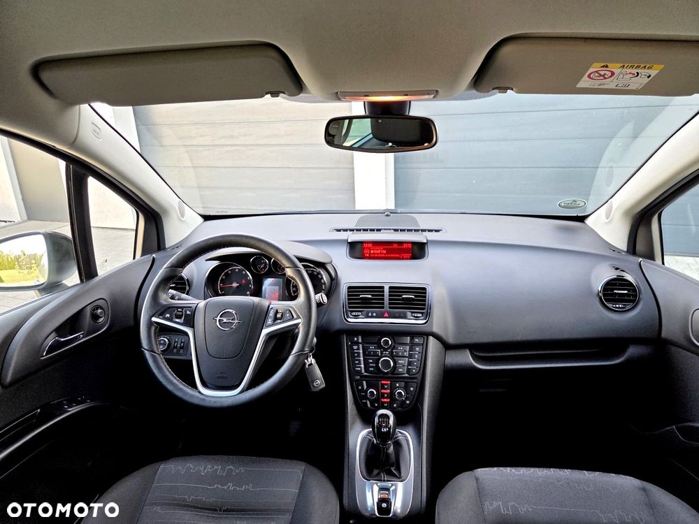 Opel Meriva - 31