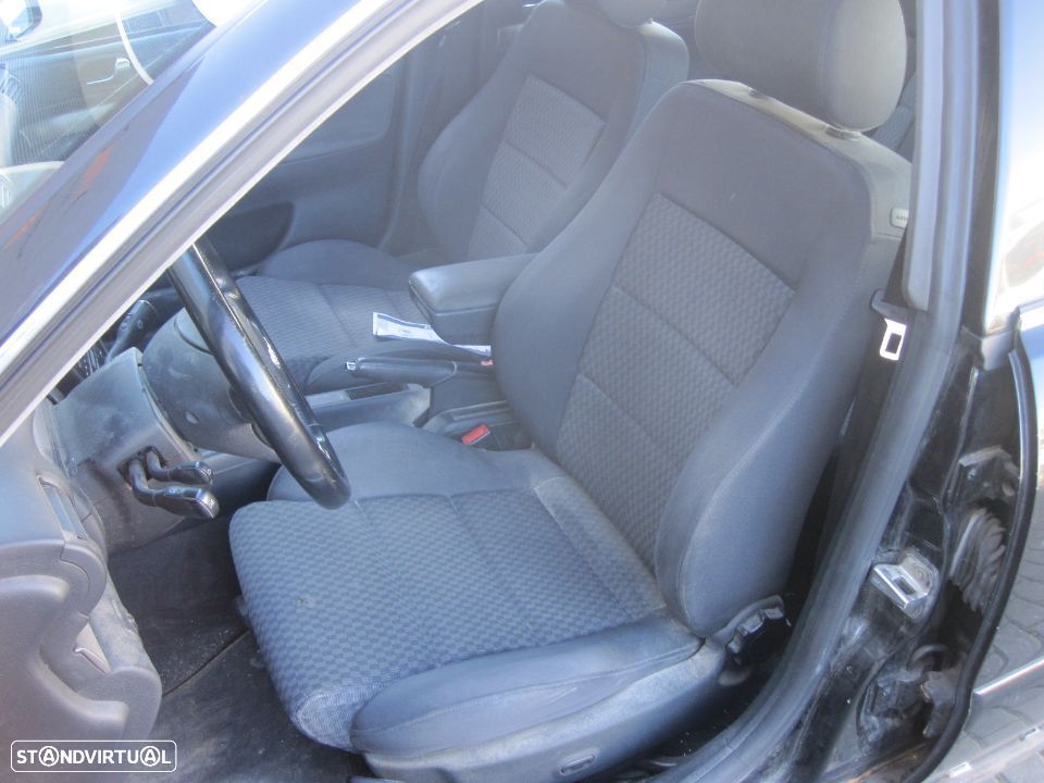 Portas Audi A4 Avant 8D B5 1.9 tdi 115cv 2000 - 6