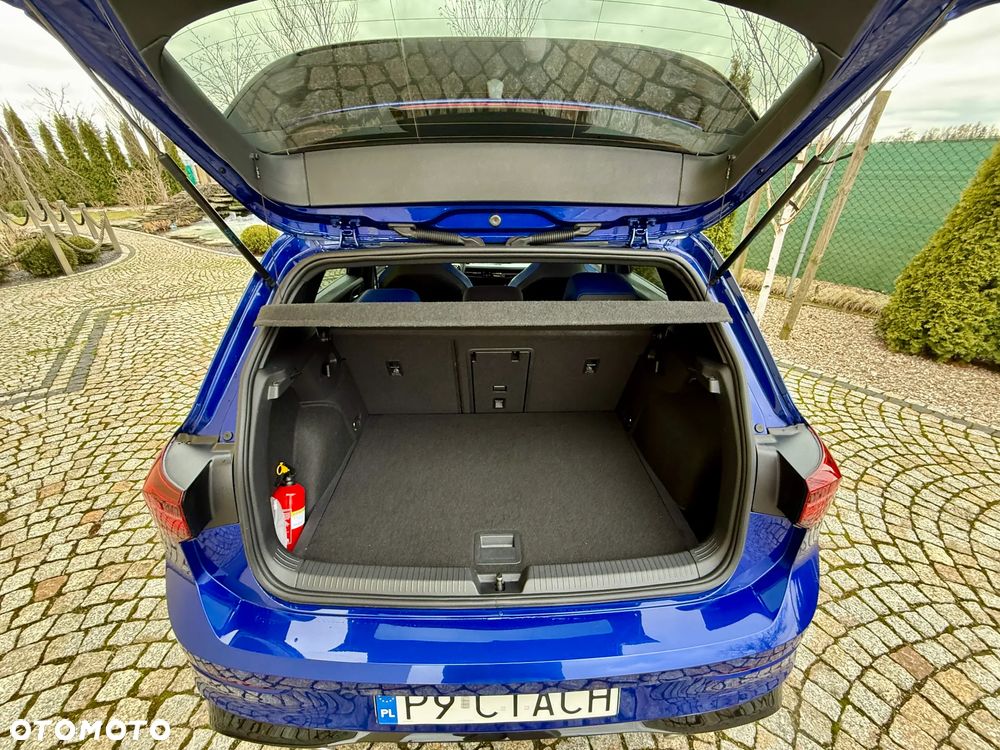 Volkswagen Golf - 16