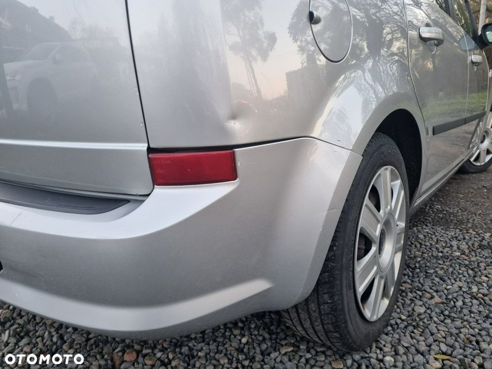 Ford C-MAX - 11