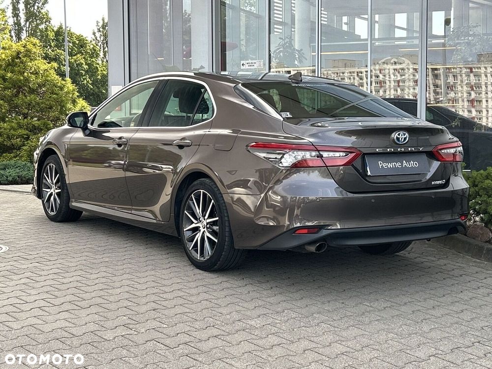 Toyota Camry 2.5 Hybrid Executive CVT - 3