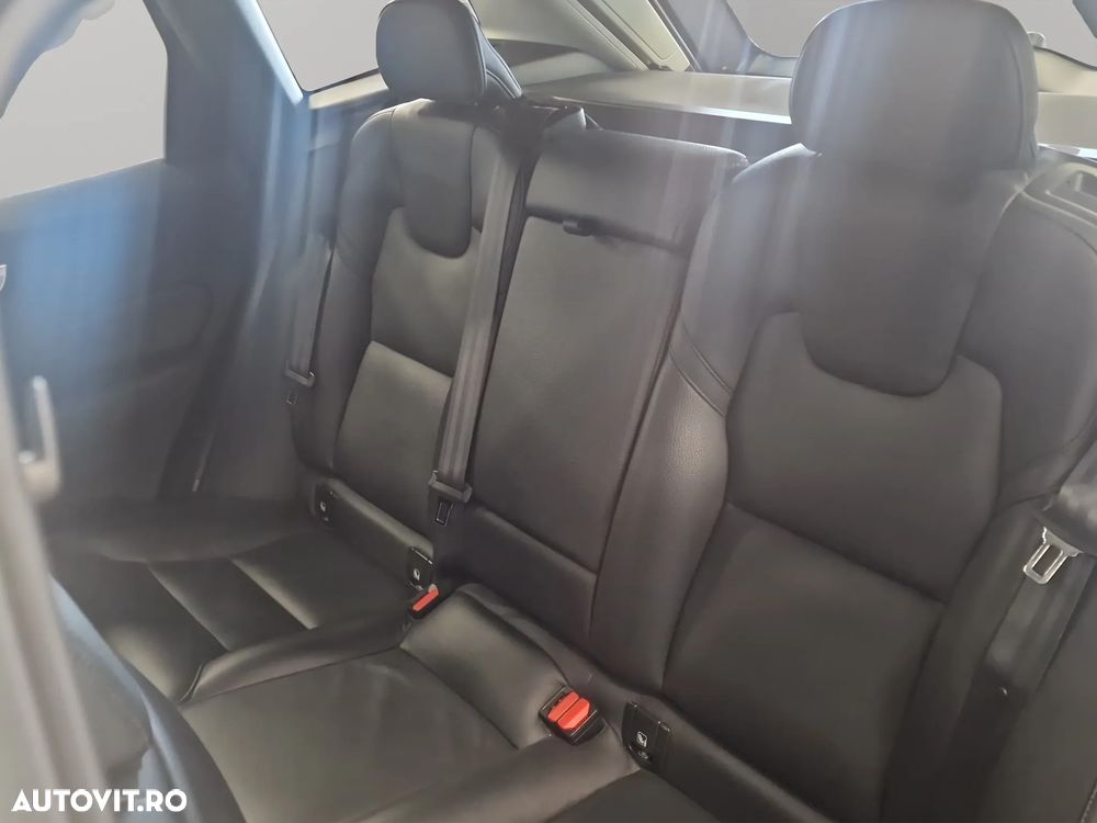 Volvo XC 60 - 14