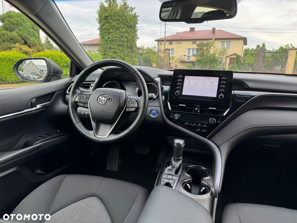 Toyota Camry 2.5 Hybrid Comfort CVT - 13