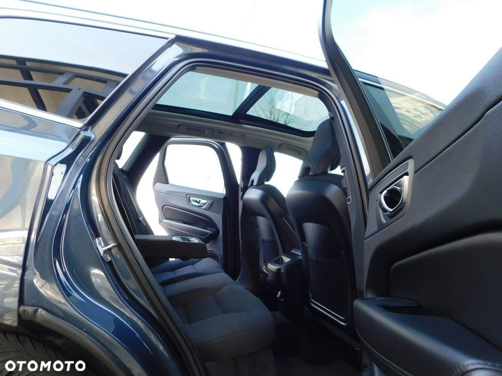 Volvo XC 60 - 13